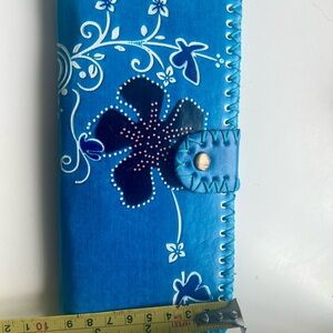 Blue Floral Wallet Dyed Leather